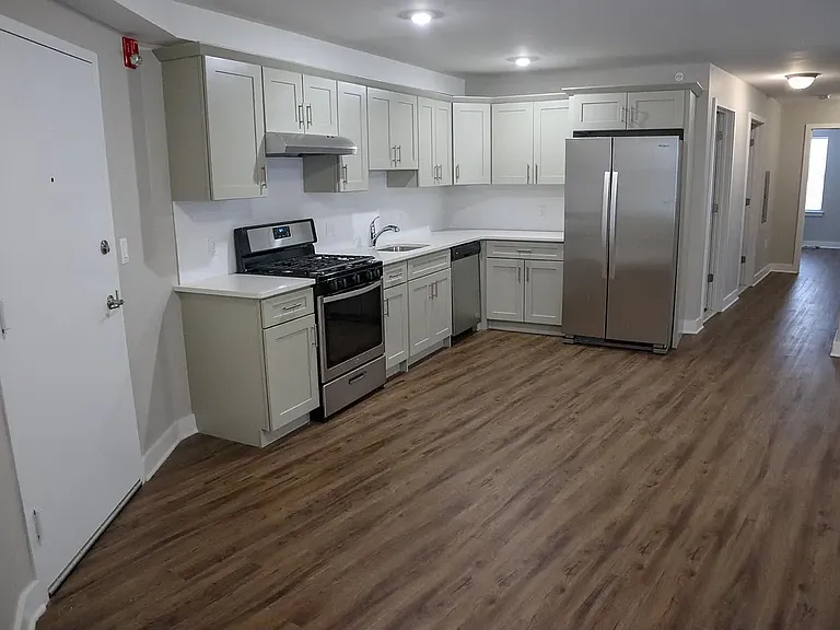437 Mulberry St #301 — Photo 4