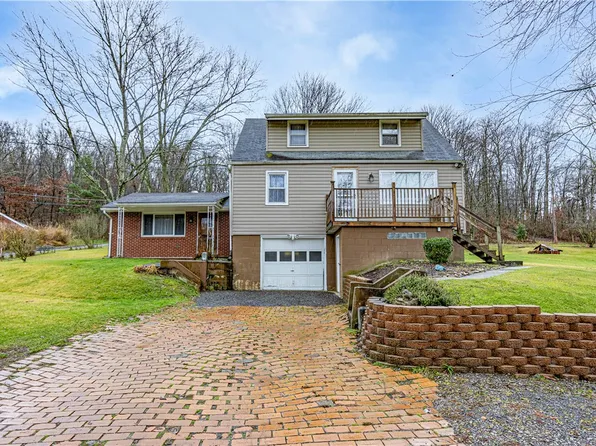 274 Heather Ln, Natrona Heights, PA 15065
