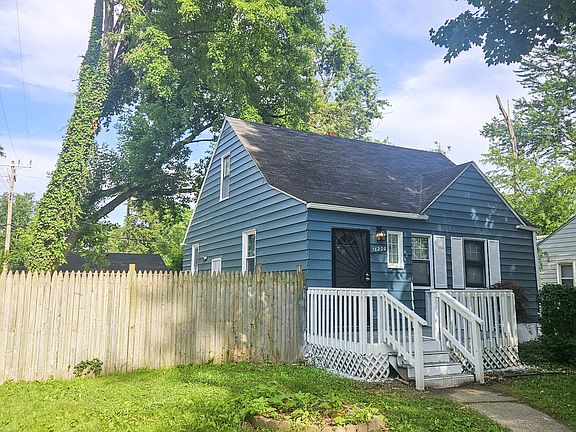 2nd image of 16206 W Parkway St
