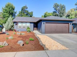 401 Spring Valley Dr, Medford, OR 97501