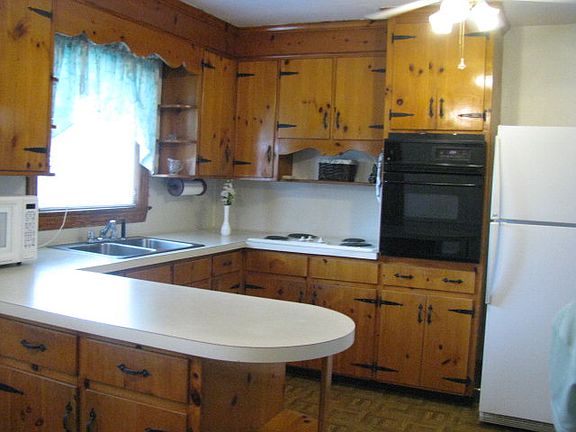 5th image of 3482 Longview Dr