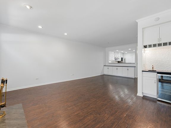 5th image of 4268 W Harrington Ln