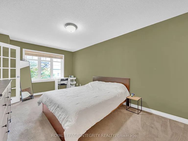 175 Hornchurch Ln — Photo 18