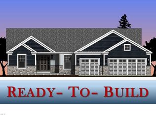892 Andrews St NW, Hartville, OH 44632