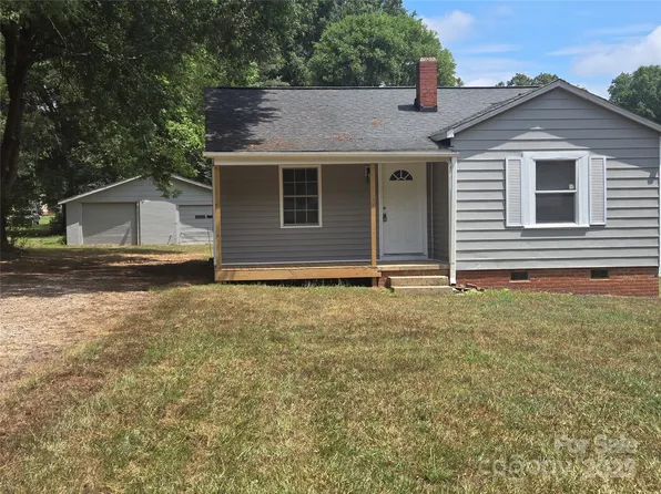 105 Eastside Dr SW, Concord, NC 28027