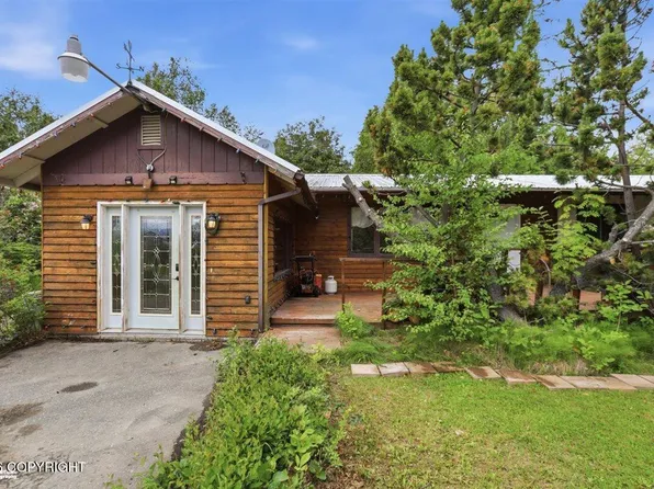 4895 E Rhubarb Cir, Wasilla, AK 99654
