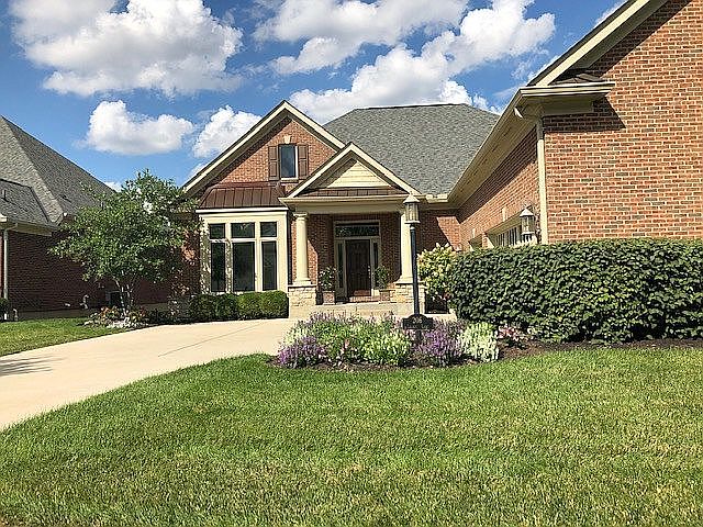 206 Legacy Lane