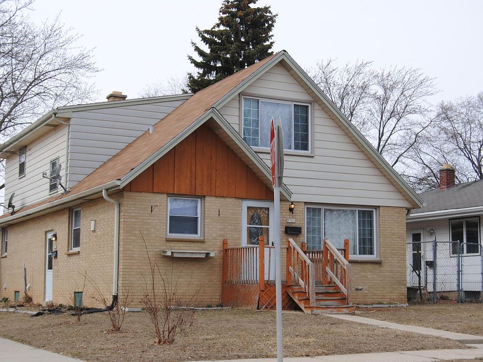 2nd image of 5677 N 98th St