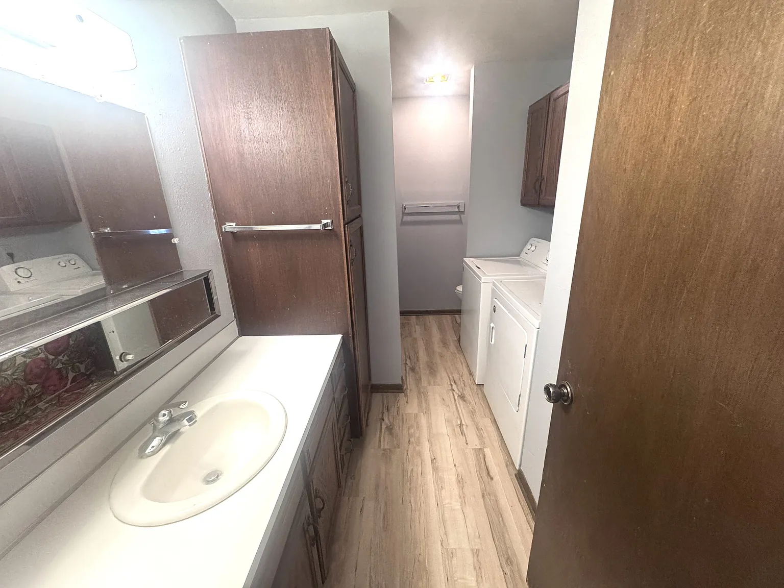 2737 Colonial Street - B — Photo 2