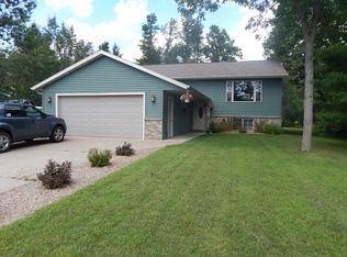 1027 Pinecrest Ave, Mosinee, WI 54455