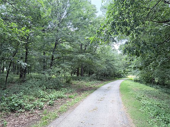 4th image of 9851 N Highway 43