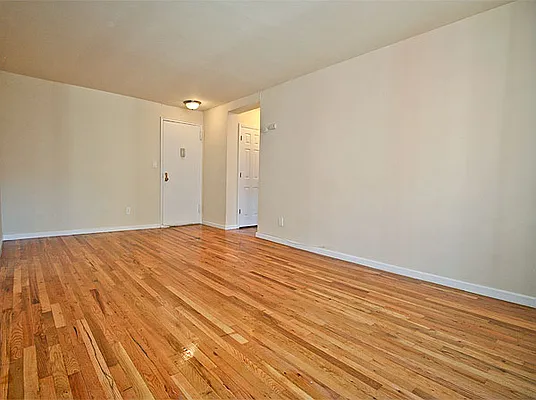Rented by SW Queens Mezzanine | media 7
