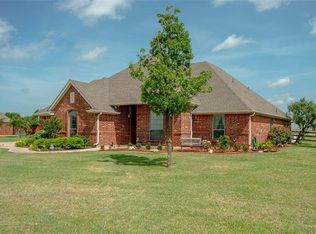 2901 Aston Meadows Dr, Haslet, TX 76052