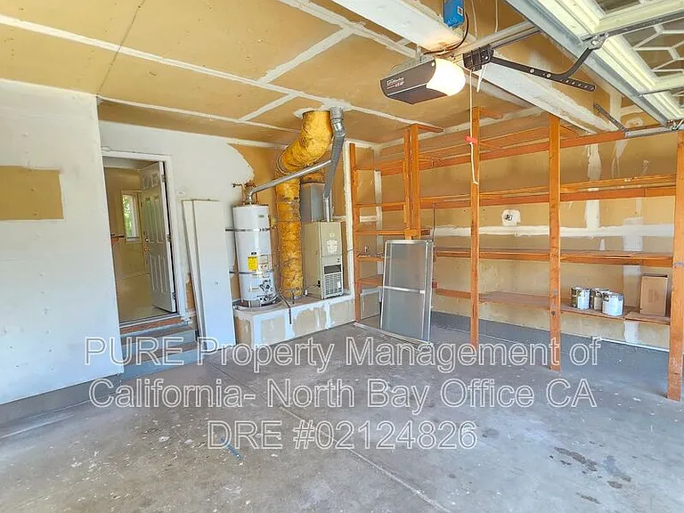 1310 Megan Pl — Photo 14