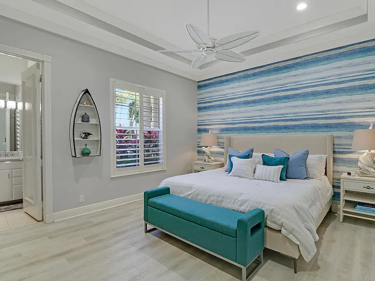 18808 SE Windward Island Ln — Photo 41