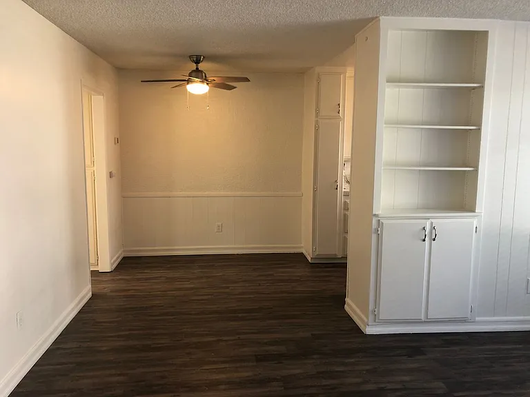 Welcome to Garden Vista, located at 4121 Cherokee Ave in the delightful neighborhood of North Park. — Photo 6