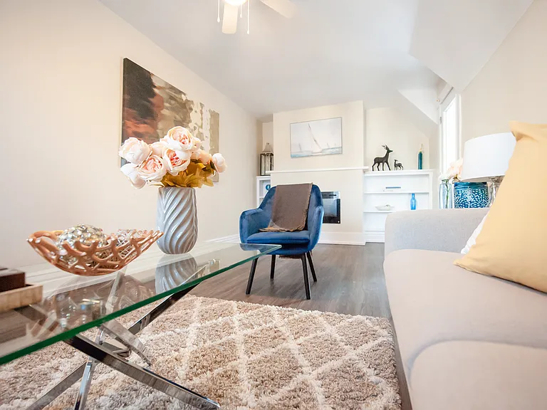 378 Stradbrook Ave #3 — Photo 5
