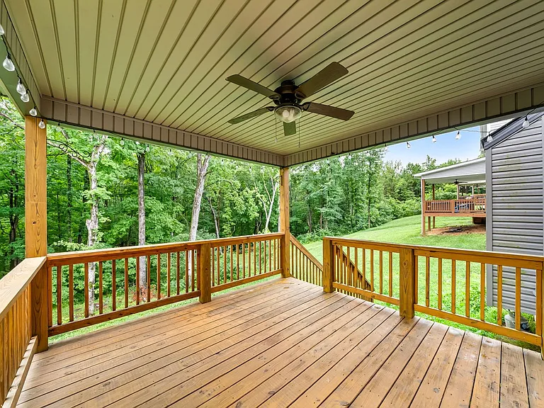1037 Brightwood Ct — Photo 31