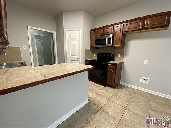 5th image of 13374 Orleans Dr