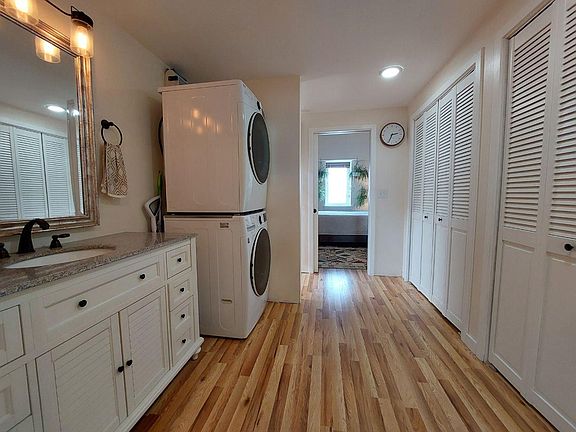 4th image of 42 S Main St Unit 302