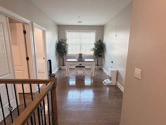 3rd image of 22 Larch St