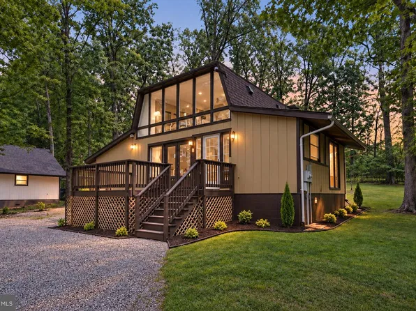 112 Lakeview Pkwy, Locust Grove, VA 22508