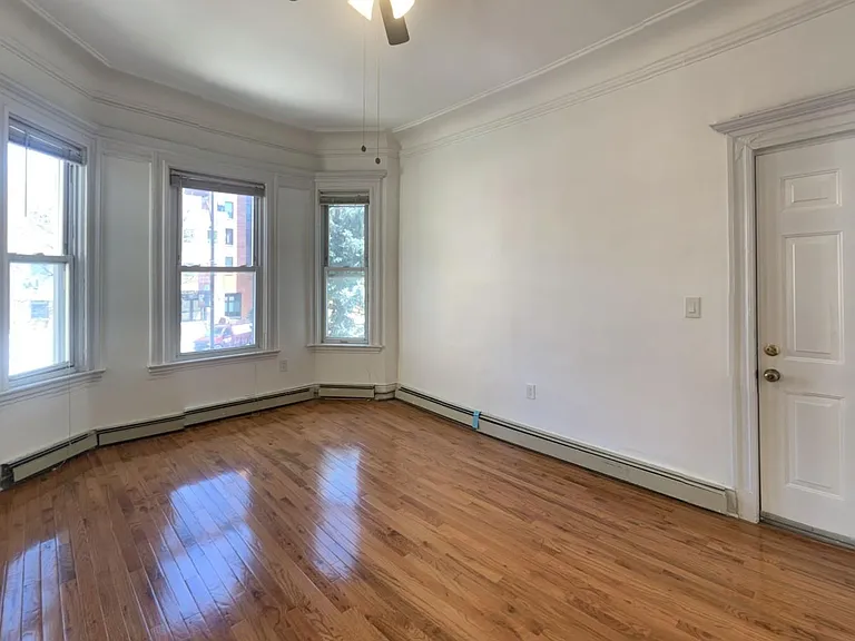 1918 Cortelyou Rd #2 — Photo 4