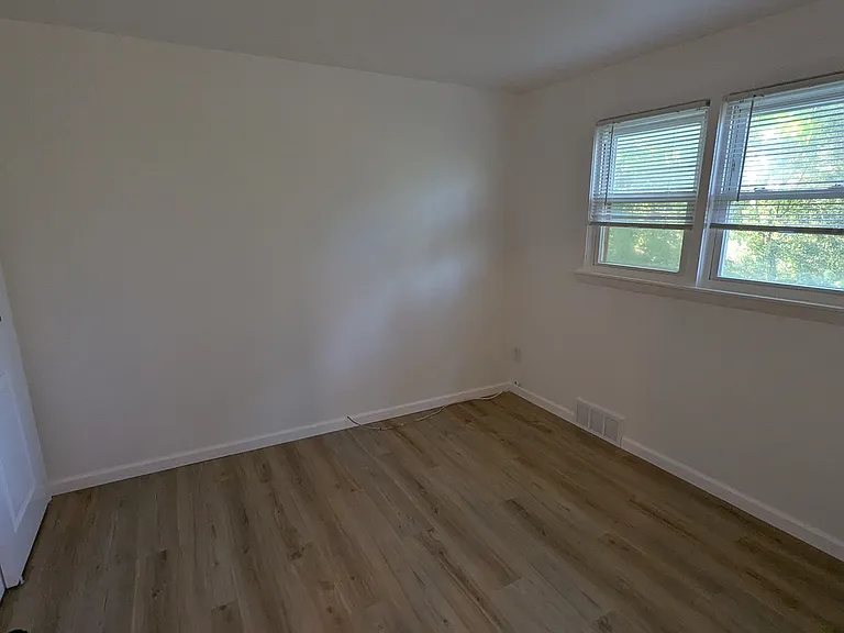 534-582 Denise Rd #580 — Photo 9