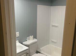 180 Blake Blvd APT 2, Galesburg, MI 49053