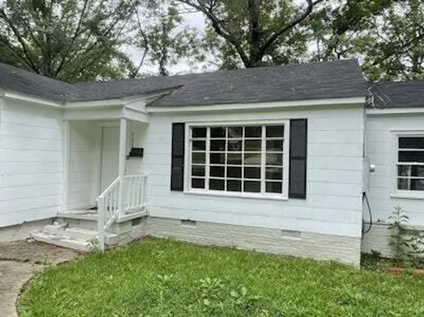 752 Launcelot Rd, Jackson, MS 39206