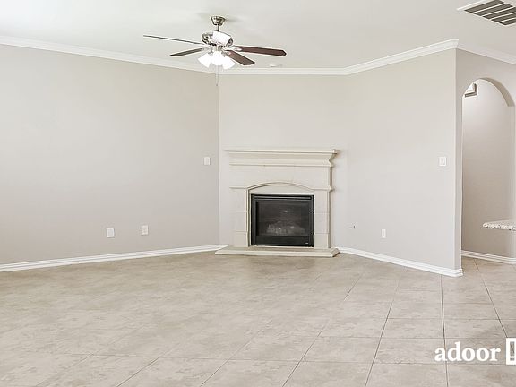 4th image of 2502 Flowing Palm Ln