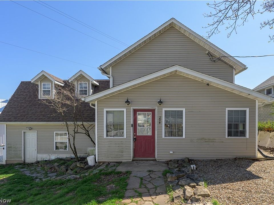 1st image of 204 S Prospect Ave