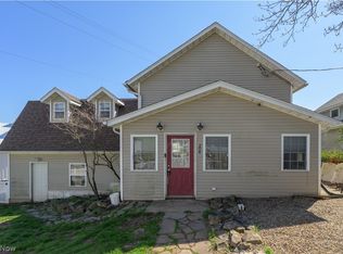 204 S Prospect Ave, Hartville, OH