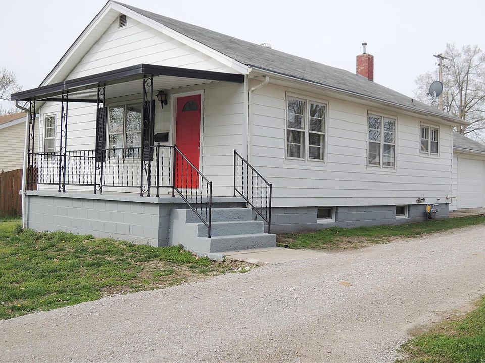 1st image of 513 S 1st St
