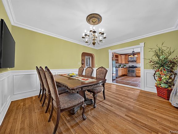 5th image of 25-36 163rd Street
