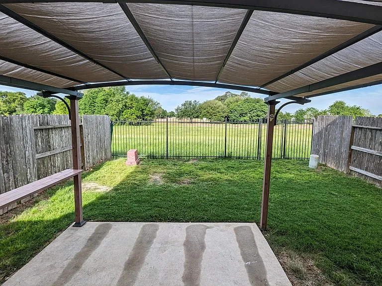 Beautiful private rear patio