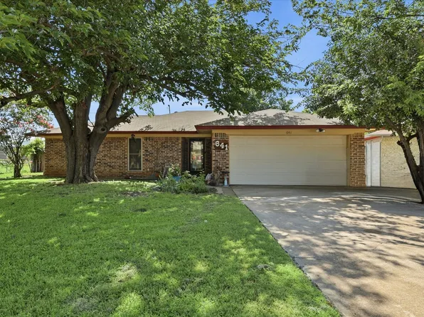 641 Deborah Ct, Burleson, TX 76028