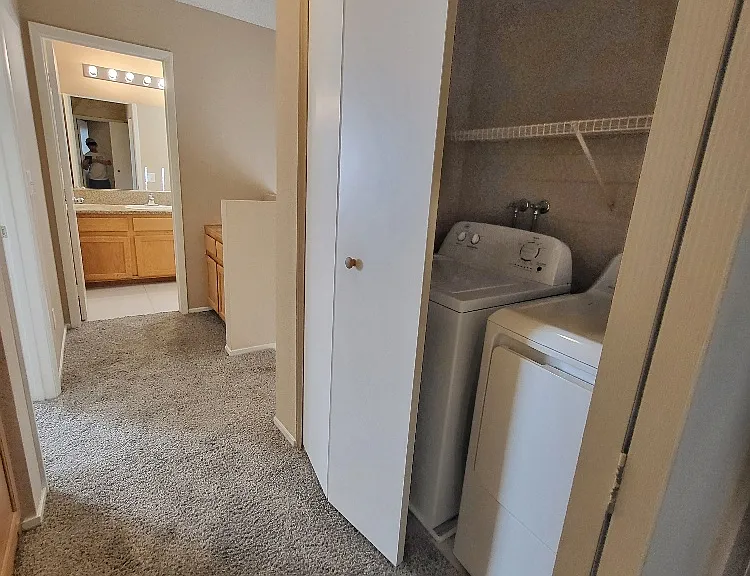 9404 Hershey Ln — Photo 10