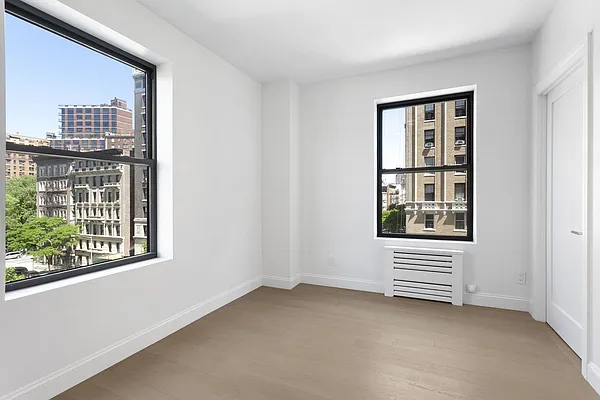 Rented by Corcoran | media 164