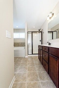 4th image of 254 Marsh Creek Dr