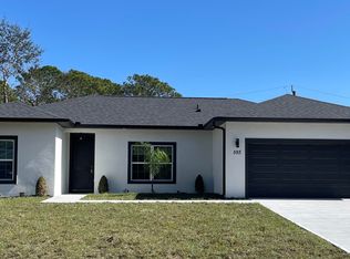 593 Wildwood Ave SW, Palm Bay, FL 32908