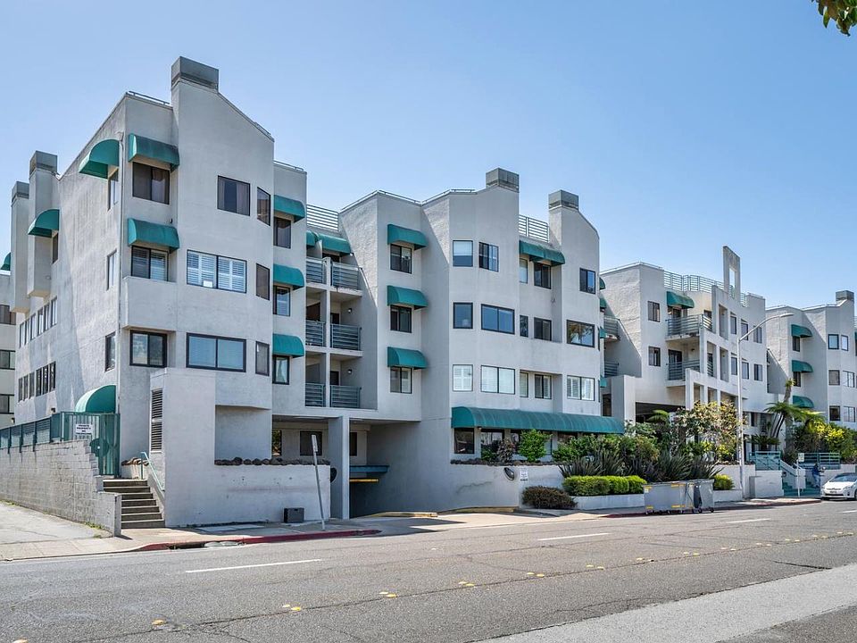 1st image of 320 Peninsula Ave APT 215