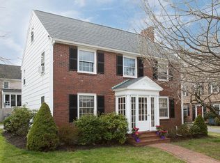 41 Thompson Ln, Milton, MA 02186