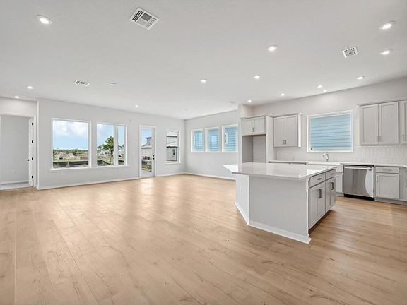 The Wanderer - Living Room