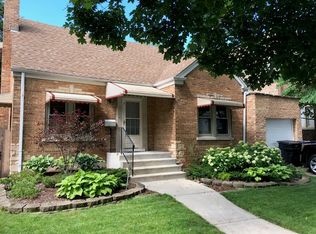 4066 W Warwick Ave, Chicago, IL 60641