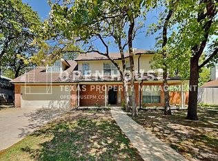 4803 Landrun Ln, Arlington, TX 76017