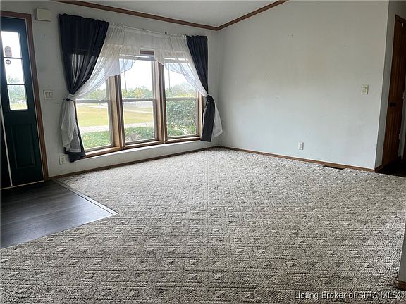 3rd image of 573 N Abbott Lane