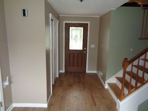 2nd image of 54 Hidden Creek Ln