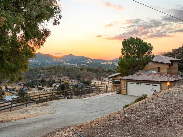 9489 Random Oaks Dr, Atascadero, CA 93422