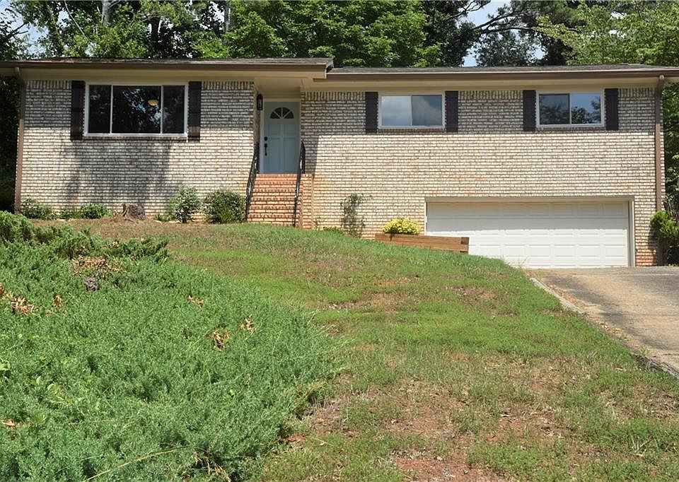 1st image of 3060 Tina Ln